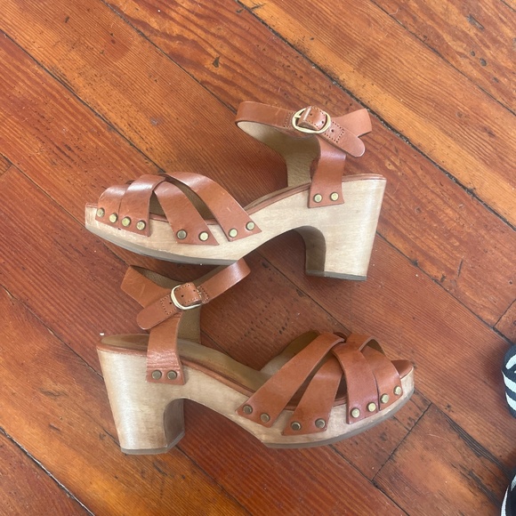 Sezane Clog Heels - Picture 3 of 6